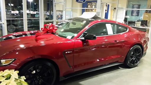 Car Dealer «Tasca Automotive Group», reviews and photos, 1300 Pontiac Ave, Cranston, RI 02920, USA