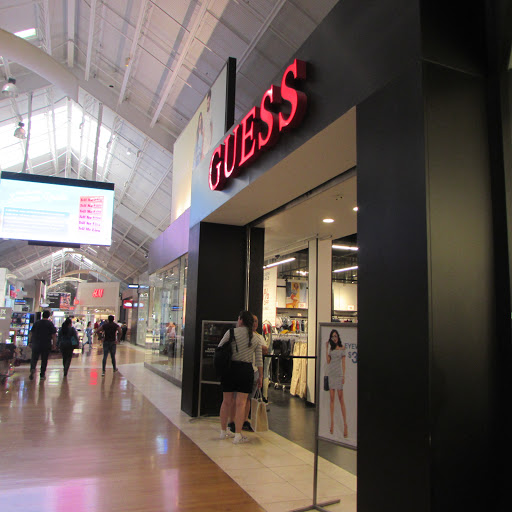 Clothing Store «GUESS Factory», reviews and photos, 12801 W Sunrise Blvd #631, Sunrise, FL 33323, USA