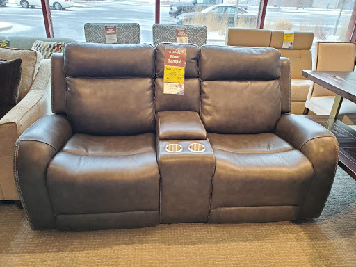 Furniture Store «Art Van Furniture - Algonquin», reviews and photos, 1500 S Randall Rd, Algonquin, IL 60102, USA