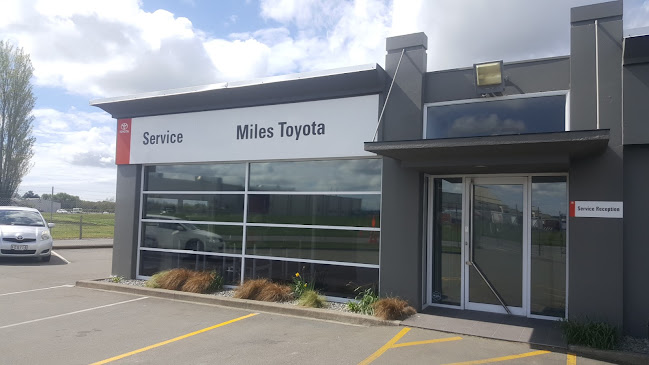 Comments and reviews of Miles Toyota Airport
