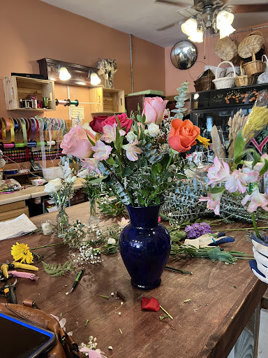 Florist «Gifts from the Heart Florist», reviews and photos, 783 Deer Park Ave, North Babylon, NY 11703, USA