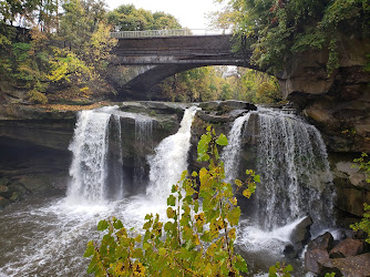 Western Falls of Cascade