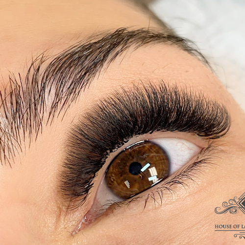 House of Lashes & Brows - Beauty salon