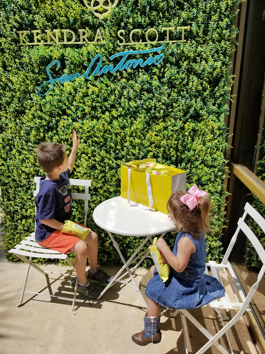 Jewelry Store «Kendra Scott», reviews and photos, 310 E Basse Rd #101, San Antonio, TX 78209, USA