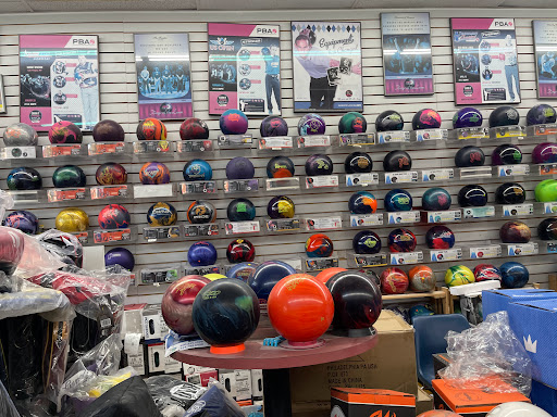 Bowling Supply Shop «World Class Pro Shops», reviews and photos, 6262 Kenilworth Ave, Riverdale, MD 20737, USA