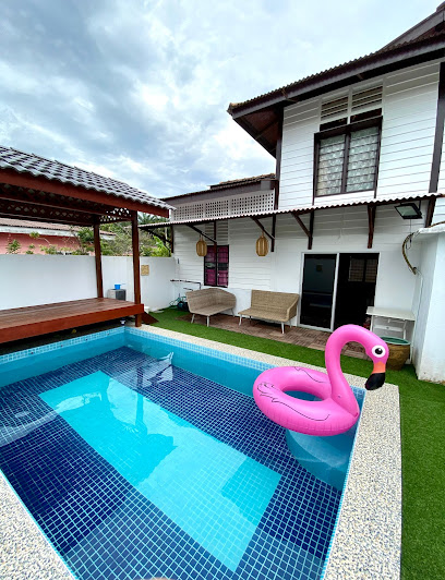 Rumah Tangga Merah with Private Pool