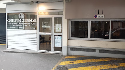 Centre d'imagerie pour diagnostic médical Centre de Radiologie Pyrénées Paris
