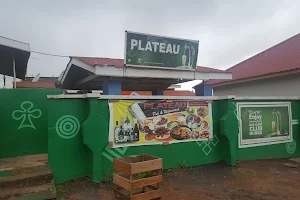 Plateau Bar & Grill image