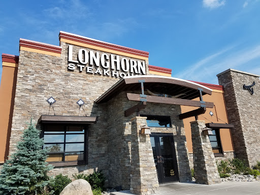 Shopping Mall «Cross County Shopping», reviews and photos, 8000 Mall Walk, Yonkers, NY 10704, USA