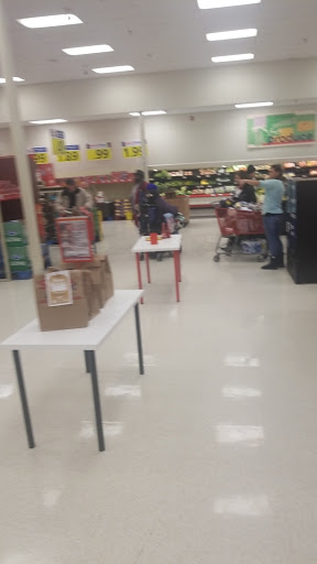 Grocery Store «Save-A-Lot», reviews and photos, 116 Stemmers Run Rd, Essex, MD 21221, USA