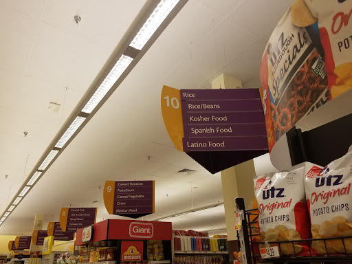 Supermarket «Giant», reviews and photos, 5615 Stone Rd, Centreville, VA 20120, USA