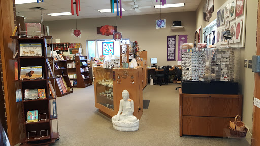 Book Store «Quest Book Shop», reviews and photos, 306 Geneva Rd, Wheaton, IL 60187, USA