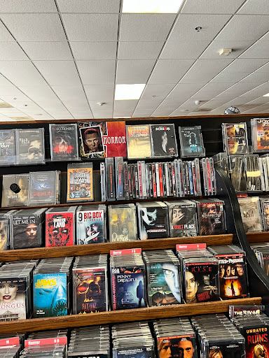 Book Store «Bookmans Phoenix Entertainment Exchange», reviews and photos, 8034 N 19th Ave, Phoenix, AZ 85021, USA
