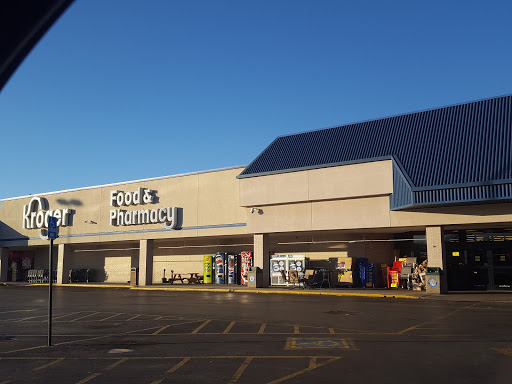 Grocery Store «Kroger», reviews and photos, 1905 N Jackson St #500, Tullahoma, TN 37388, USA