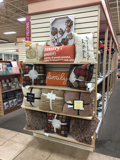 Clothing Store «Burlington Coat Factory», reviews and photos, 5445 Atlanta Hwy, Montgomery, AL 36109, USA