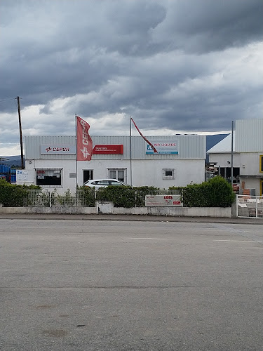 Avaliações doTraz-Gas Comercio De Combustiveis, Lda. em Vila Real - Serviço de transporte