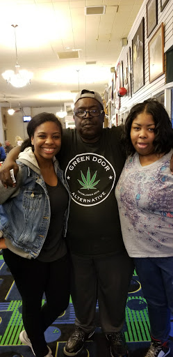 Bowling Alley «Belmar Lanes Inc», reviews and photos, 4035 Fort St, Lincoln Park, MI 48146, USA