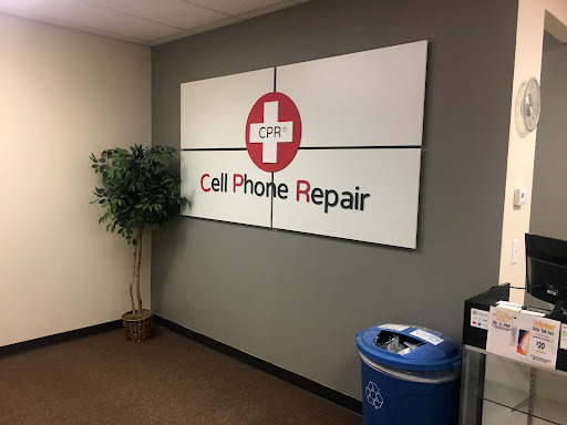 Electronics Repair Shop «CPR Cell Phone Repair Lubbock», reviews and photos, 5152 69th St Suite 100, Lubbock, TX 79424, USA