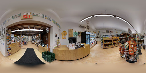 Health Food Store «The Green Grocer», reviews and photos, 934 E Main Rd, Portsmouth, RI 02871, USA