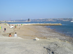 Photo de Praia da Cruz Quebrada avec un rivage spacieux