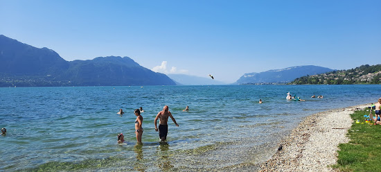 Les Cochets Beach
