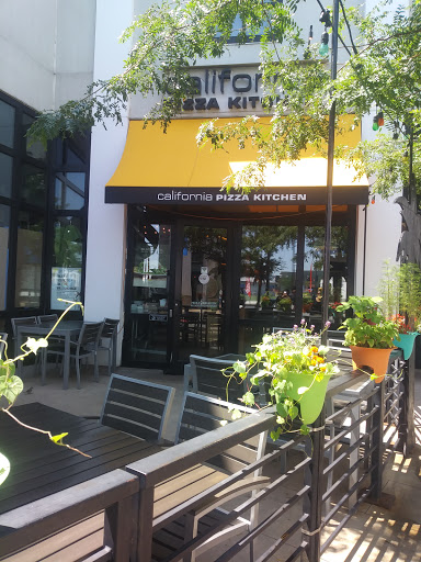 Shopping Mall «The Shops at Atlas Park», reviews and photos, 8000 Cooper Ave, Glendale, NY 11385, USA