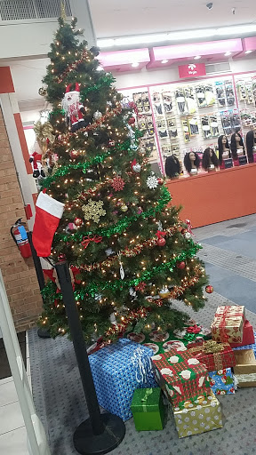 Beauty Supply Store «Beauty 4U», reviews and photos, 6333 Livingston Rd, Oxon Hill, MD 20745, USA