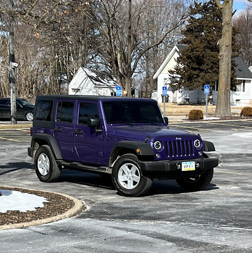Used Car Dealer «McKee Auto», reviews and photos, 5095 NE 14th St, Des Moines, IA 50313, USA