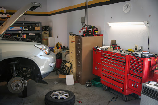 Auto Repair Shop «TLH Auto Repair», reviews and photos, 830 Atlantic St, Roseville, CA 95678, USA