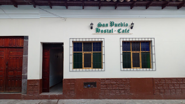 Comentarios y opiniones de San Pueblo Hostal - Café