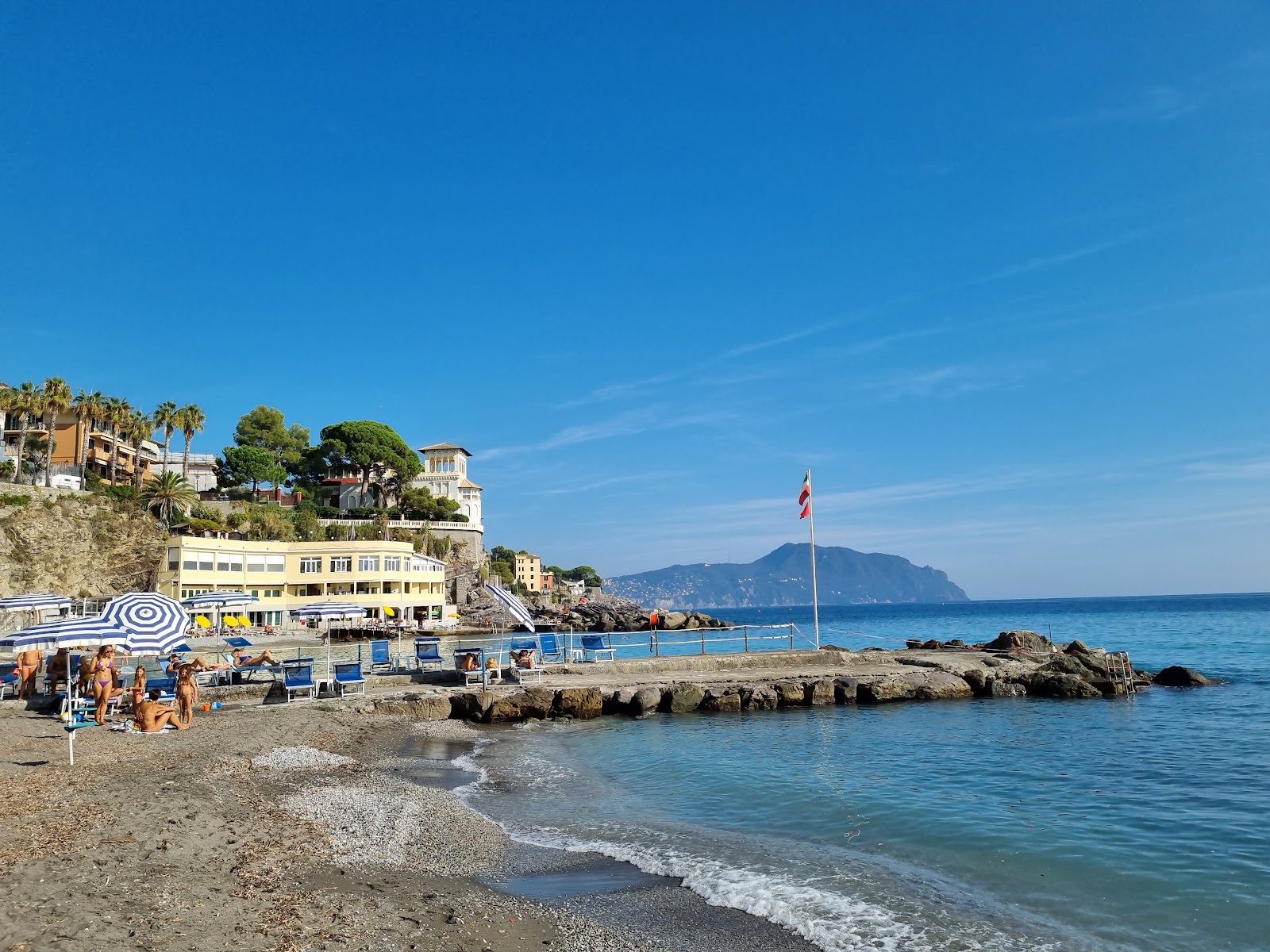 Foto von Bogliasco Beach teilweise ferienortbereich