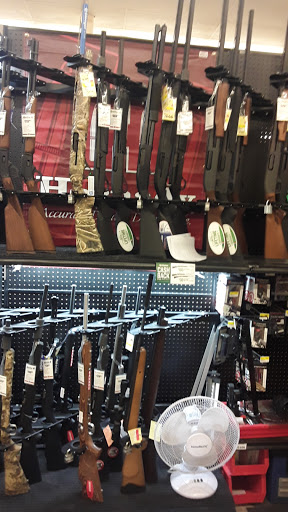 General Store «Big R Farm & Ranch Supply», reviews and photos, 1020 Bonforte Blvd, Pueblo, CO 81001, USA