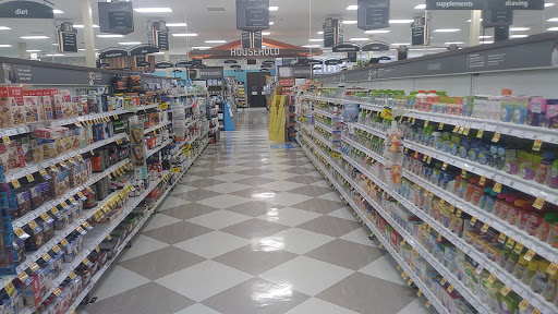 Grocery Store «Kroger», reviews and photos, 7000 Monroe Blvd, Taylor, MI 48180, USA