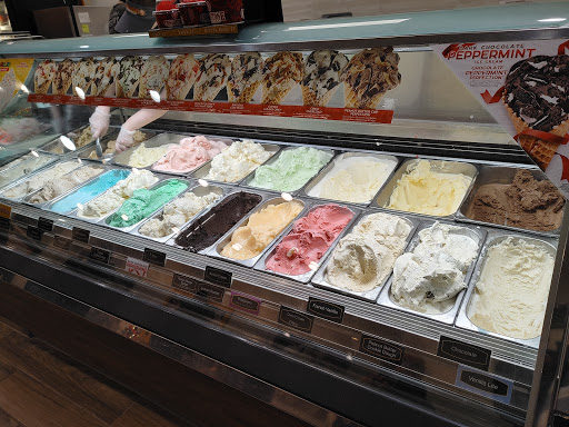 Ice Cream Shop «Cold Stone Creamery», reviews and photos, 7702B-B Richmond Hwy, Alexandria, VA 22306, USA