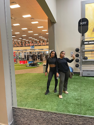 Gym «LA Fitness», reviews and photos, 390 Town Center Pkwy, Slidell, LA 70458, USA