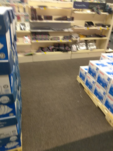 Office Supply Store «Staples», reviews and photos, 2160 Barranca Pkwy, Irvine, CA 92606, USA