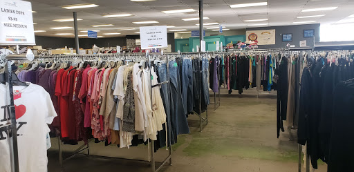 Thrift Store «The Hope Chest Thrift Store», reviews and photos, 6112 Pacific Ave, Stockton, CA 95207, USA