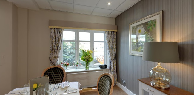 Comments and reviews of Barchester - Westwood House Care Home
