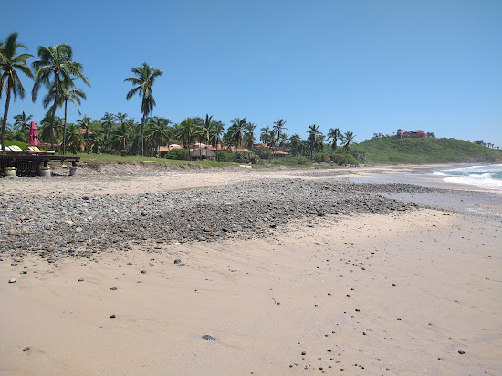 Alamandas beach