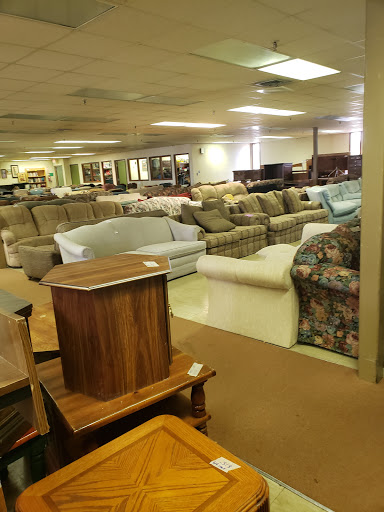 Thrift Store «H2O Help & Hope To Others», reviews and photos, 451 SE Maple St, Dallas, OR 97338, USA