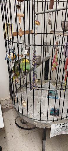 Tropical Fish Store «Midway Tropical Fish & Pets», reviews and photos, 24101 Pacific Hwy S, Kent, WA 98032, USA