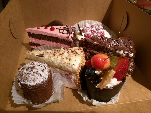 Pastry Shop «Au Peche Mignon», reviews and photos, 1415 Timberlane Rd, Tallahassee, FL 32312, USA