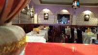 Atmosphère du Restaurant indien Le royal Shah Jahan à Enghien-les-Bains - n°19