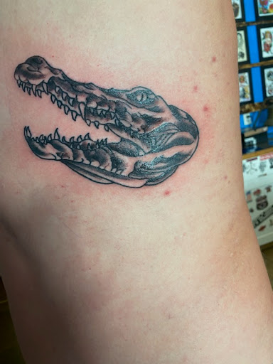 Tattoo Shop «Safe Voyage Tattoo», reviews and photos, 2648 S Range Ave, Denham Springs, LA 70726, USA