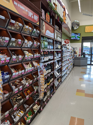 Shopping Mall «Village Shopping Center», reviews and photos, 2418 State Rd, La Crosse, WI 54601, USA