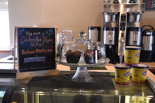 Coffee Shop «Capanna Coffee & Gelato», reviews and photos, 6 Pacha Pkwy, North Liberty, IA 52317, USA