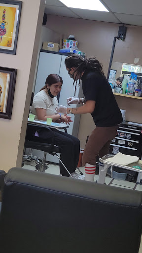 Distinctive Ink, 8415 Rosemead Blvd, Pico Rivera, CA 90660, USA, 