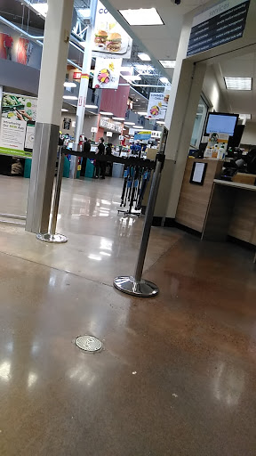 Grocery Store «Fred Meyer», reviews and photos, 22855 NE Park Ln, Troutdale, OR 97060, USA