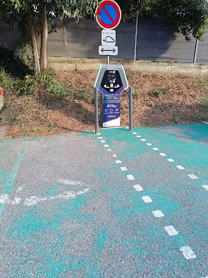 Réseau eborn Charging Station à Saint-Montan