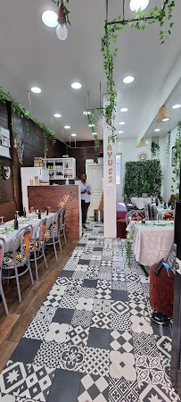 Atmosphère du Restaurant africain PAYUSS NDILAYENNE à Paris - n°1